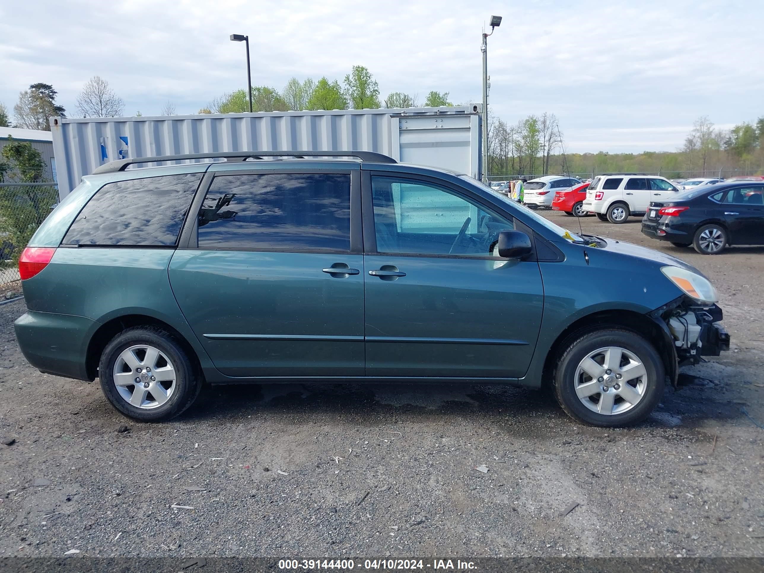 Photo 12 VIN: 5TDZA23C64S071602 - TOYOTA SIENNA 