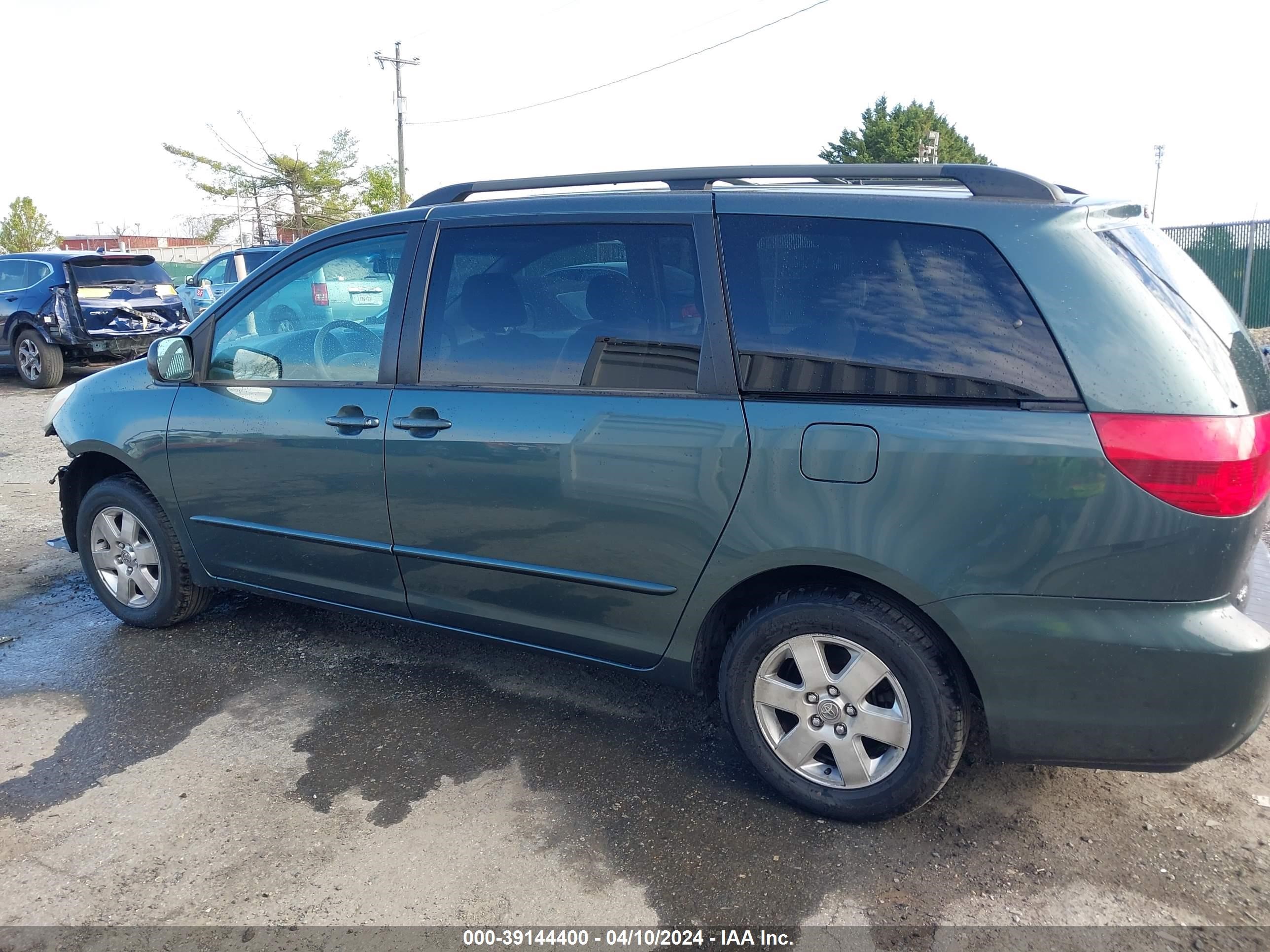 Photo 13 VIN: 5TDZA23C64S071602 - TOYOTA SIENNA 