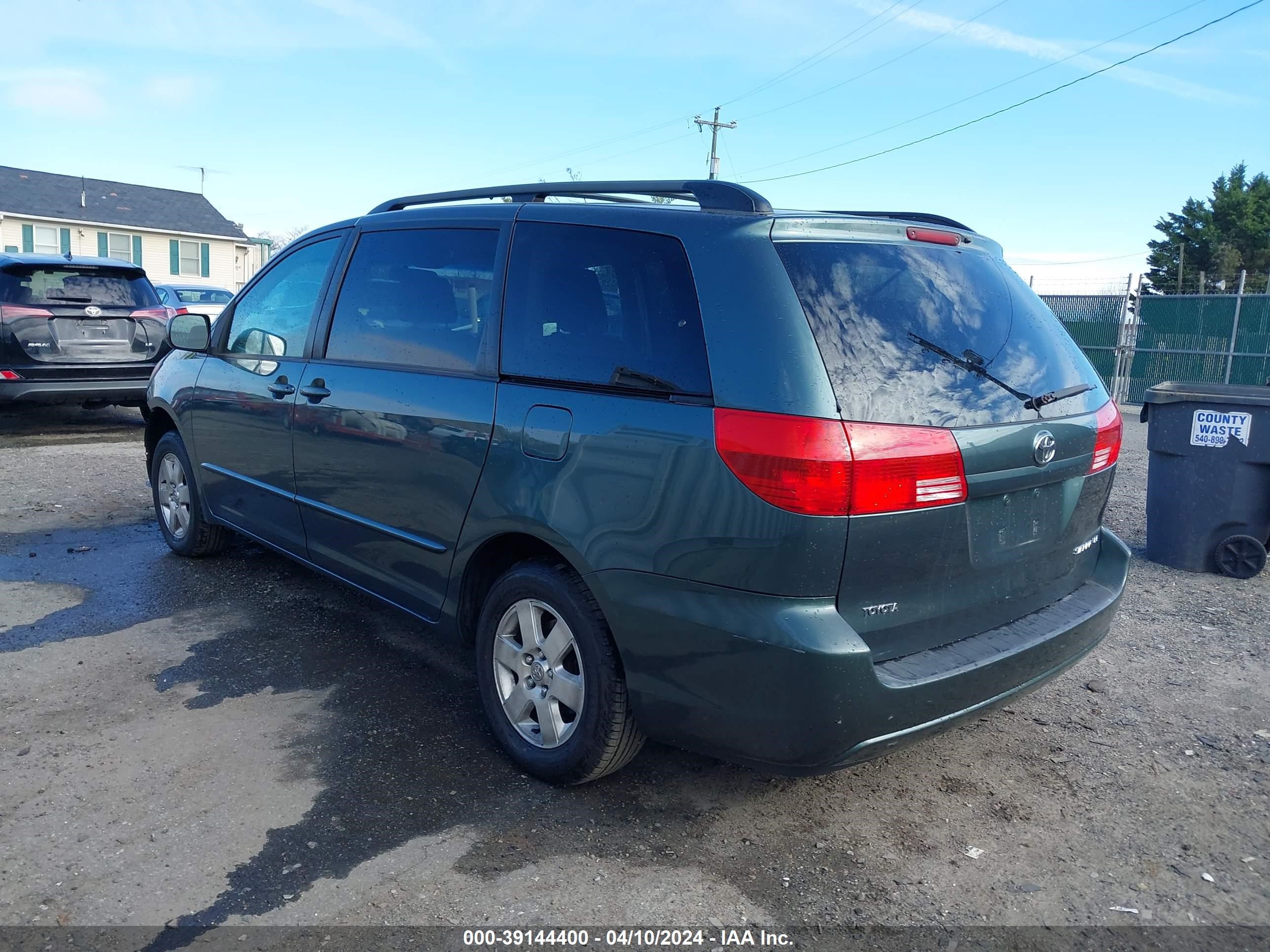 Photo 2 VIN: 5TDZA23C64S071602 - TOYOTA SIENNA 