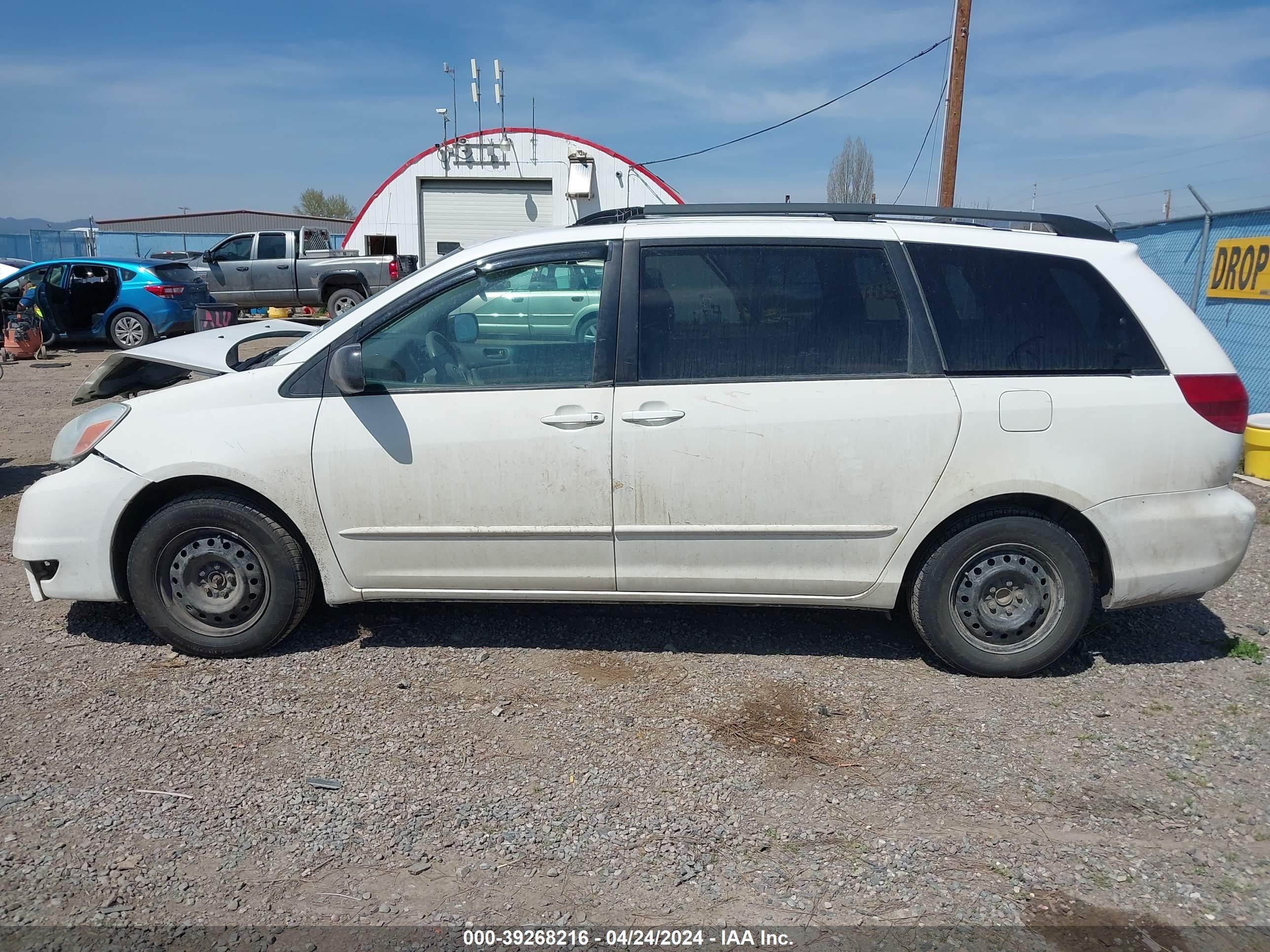 Photo 14 VIN: 5TDZA23C64S199676 - TOYOTA SIENNA 