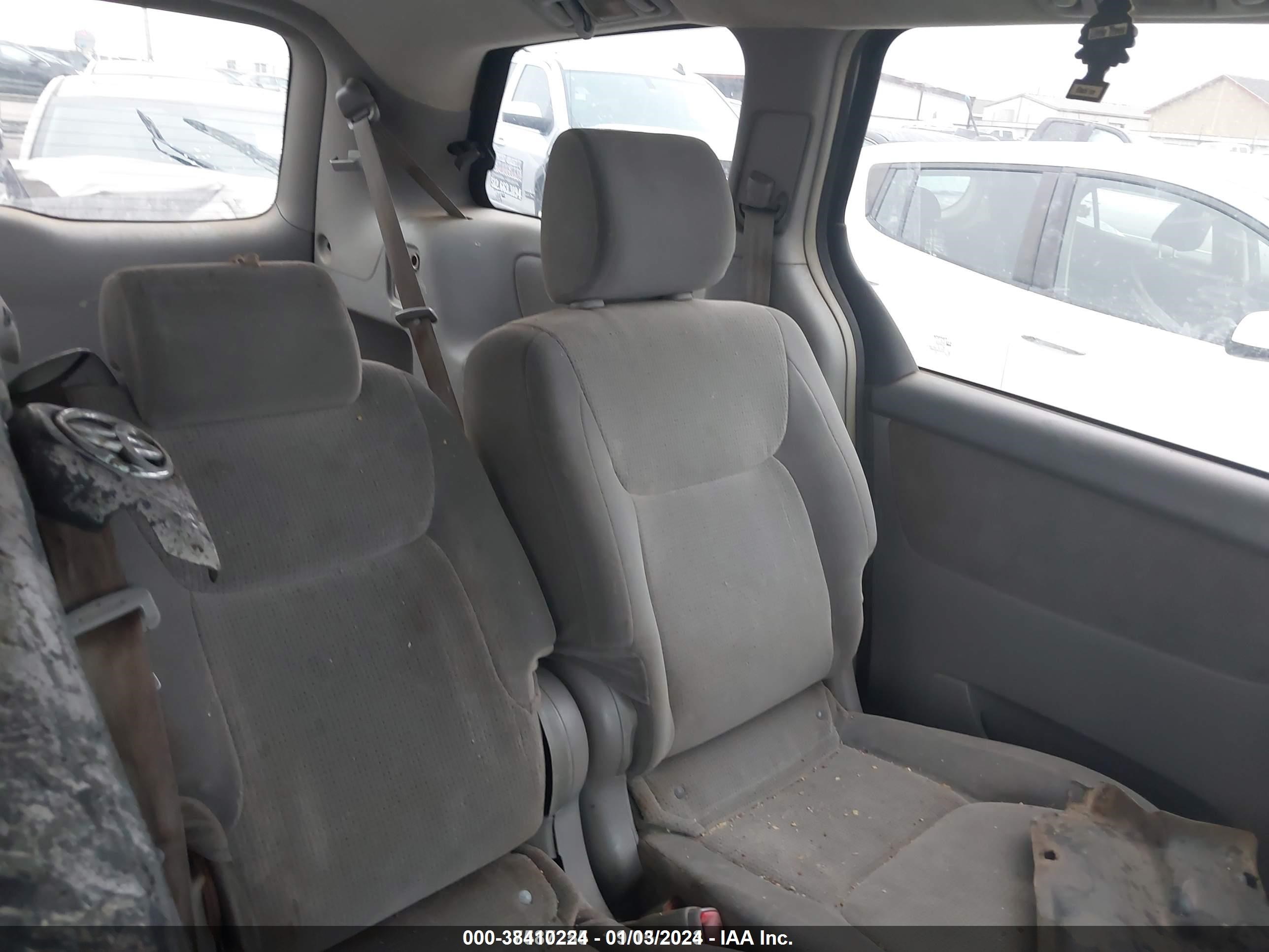 Photo 8 VIN: 5TDZA23C65S350940 - TOYOTA SIENNA 