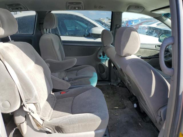 Photo 10 VIN: 5TDZA23C65S374784 - TOYOTA SIENNA CE 