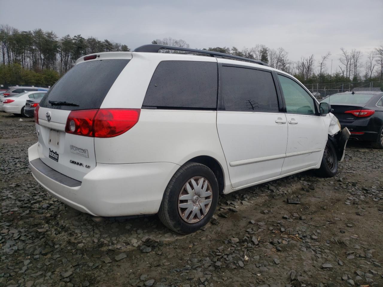 Photo 2 VIN: 5TDZA23C66S468410 - TOYOTA SIENNA 