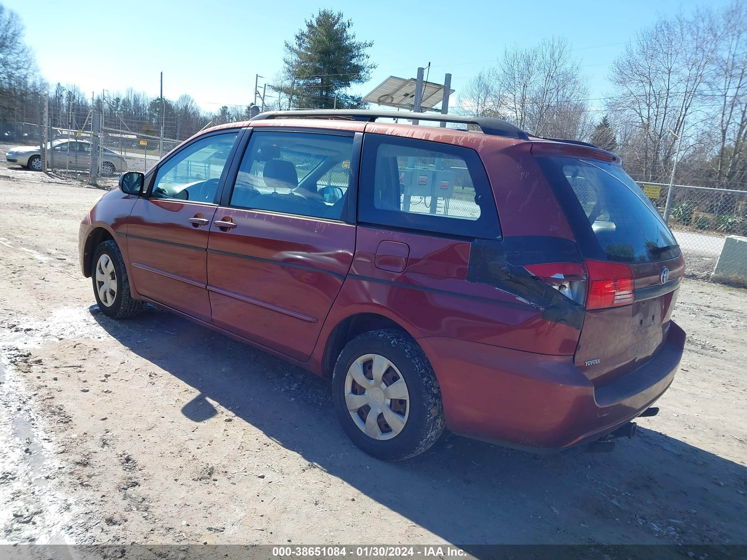 Photo 2 VIN: 5TDZA23C74S078218 - TOYOTA SIENNA 