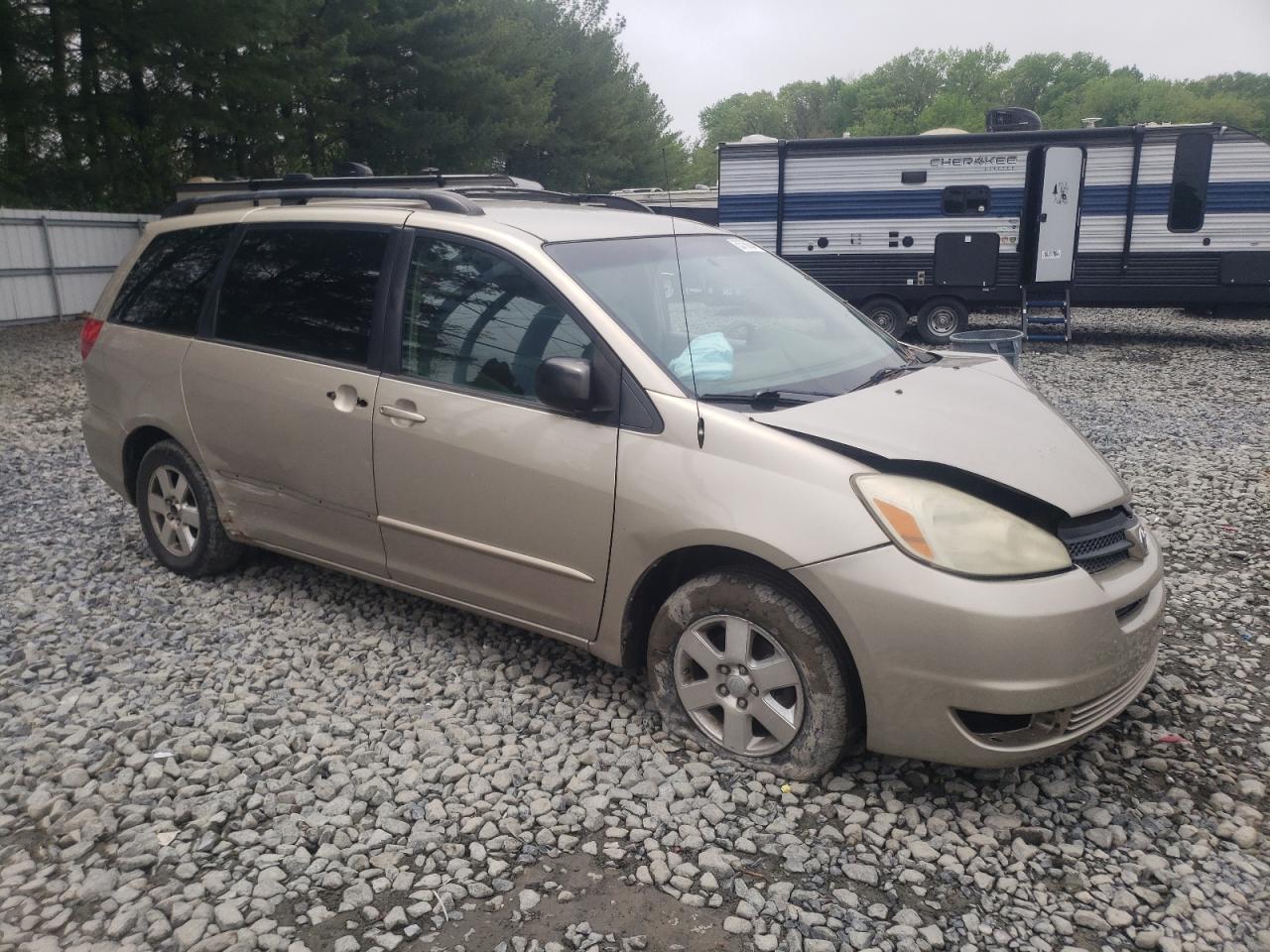 Photo 3 VIN: 5TDZA23C74S118815 - TOYOTA SIENNA 