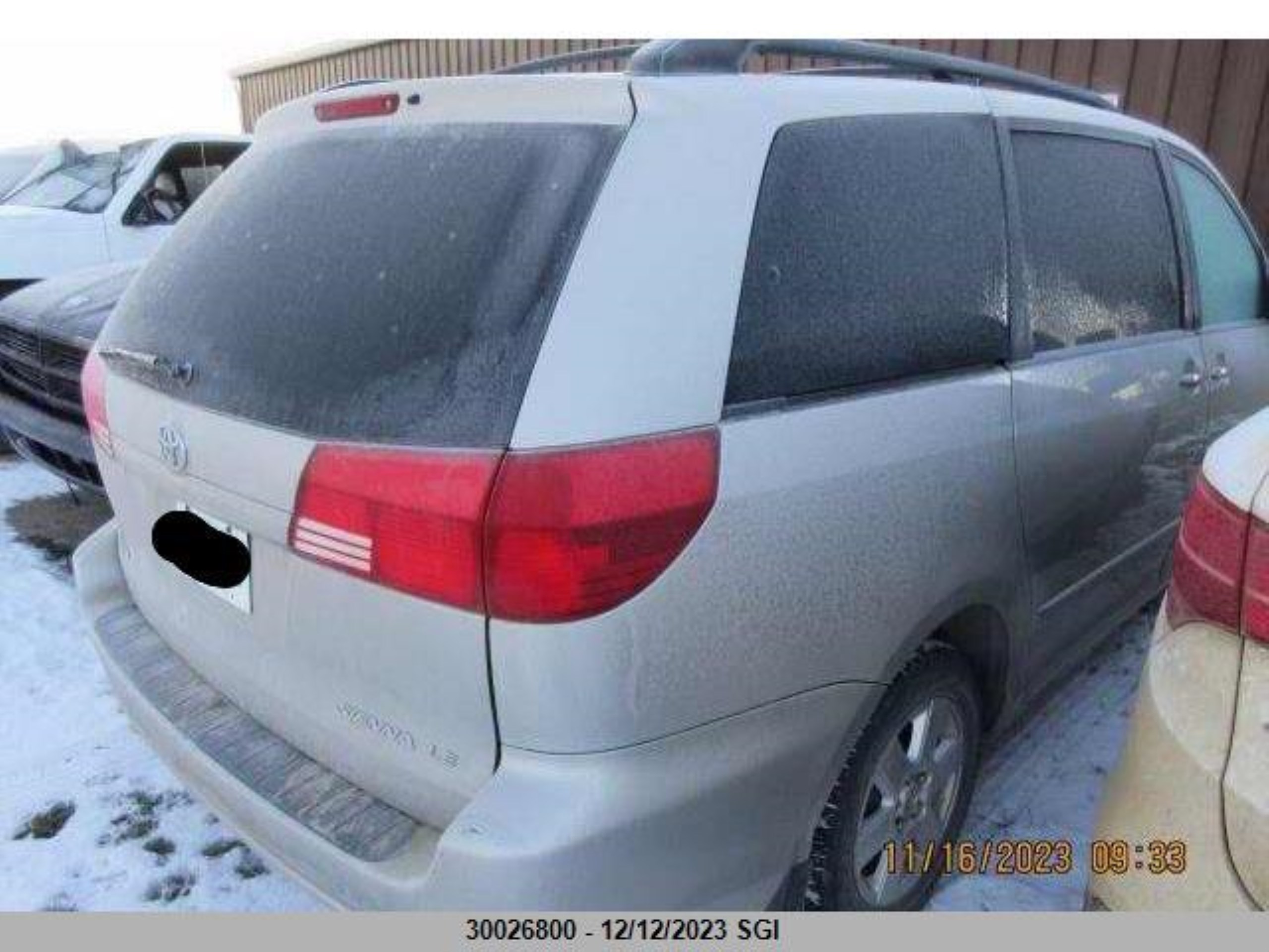 Photo 3 VIN: 5TDZA23C74S133069 - TOYOTA SIENNA 