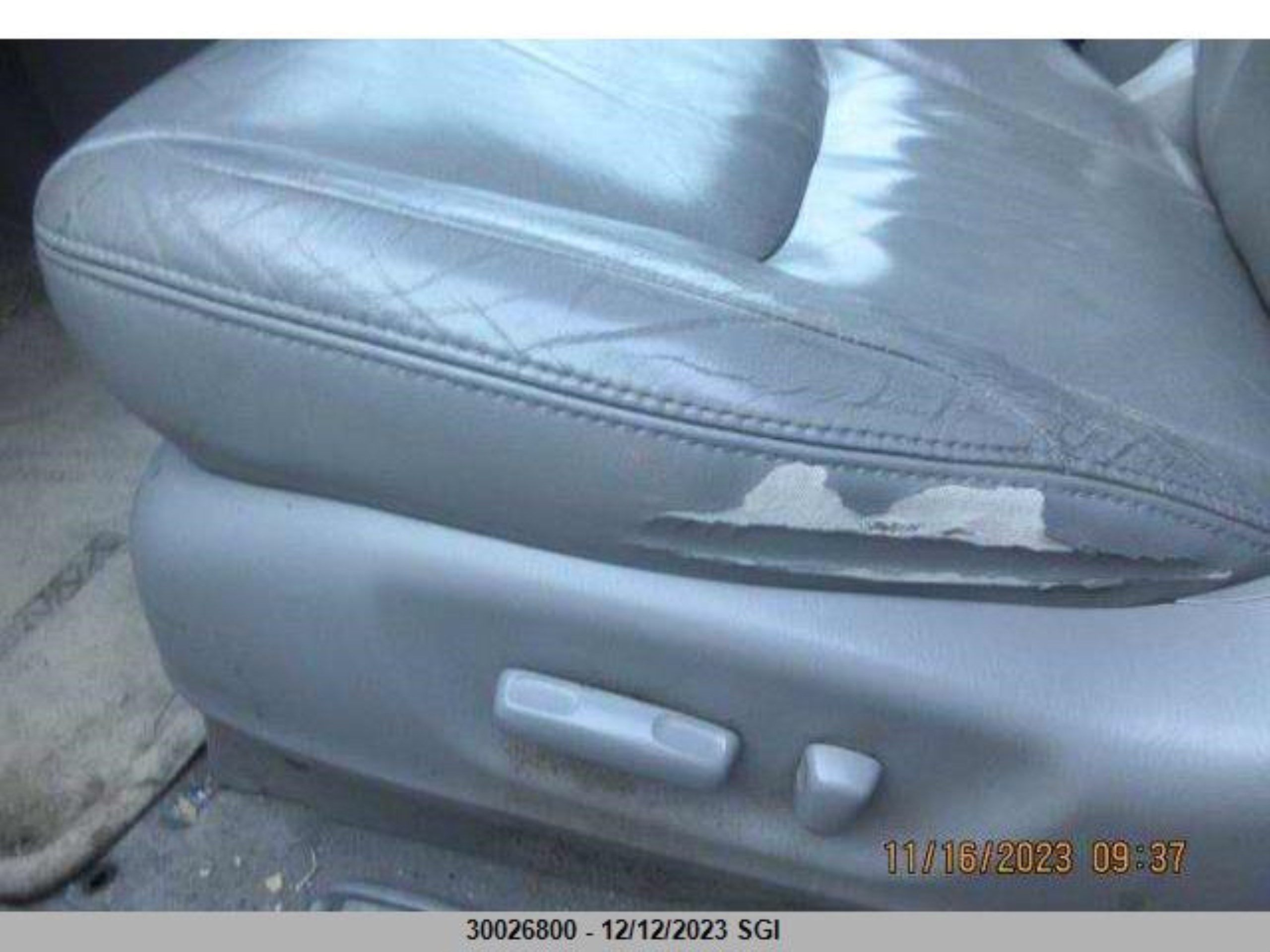 Photo 9 VIN: 5TDZA23C74S133069 - TOYOTA SIENNA 