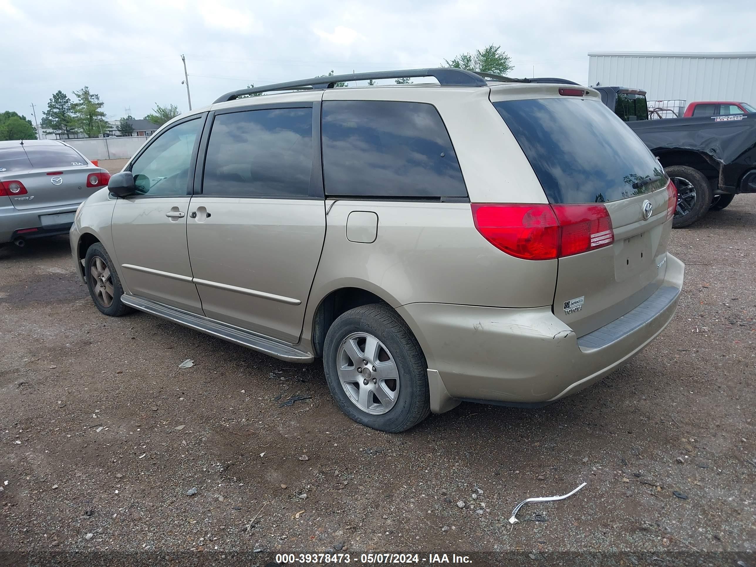 Photo 2 VIN: 5TDZA23C74S186323 - TOYOTA SIENNA 