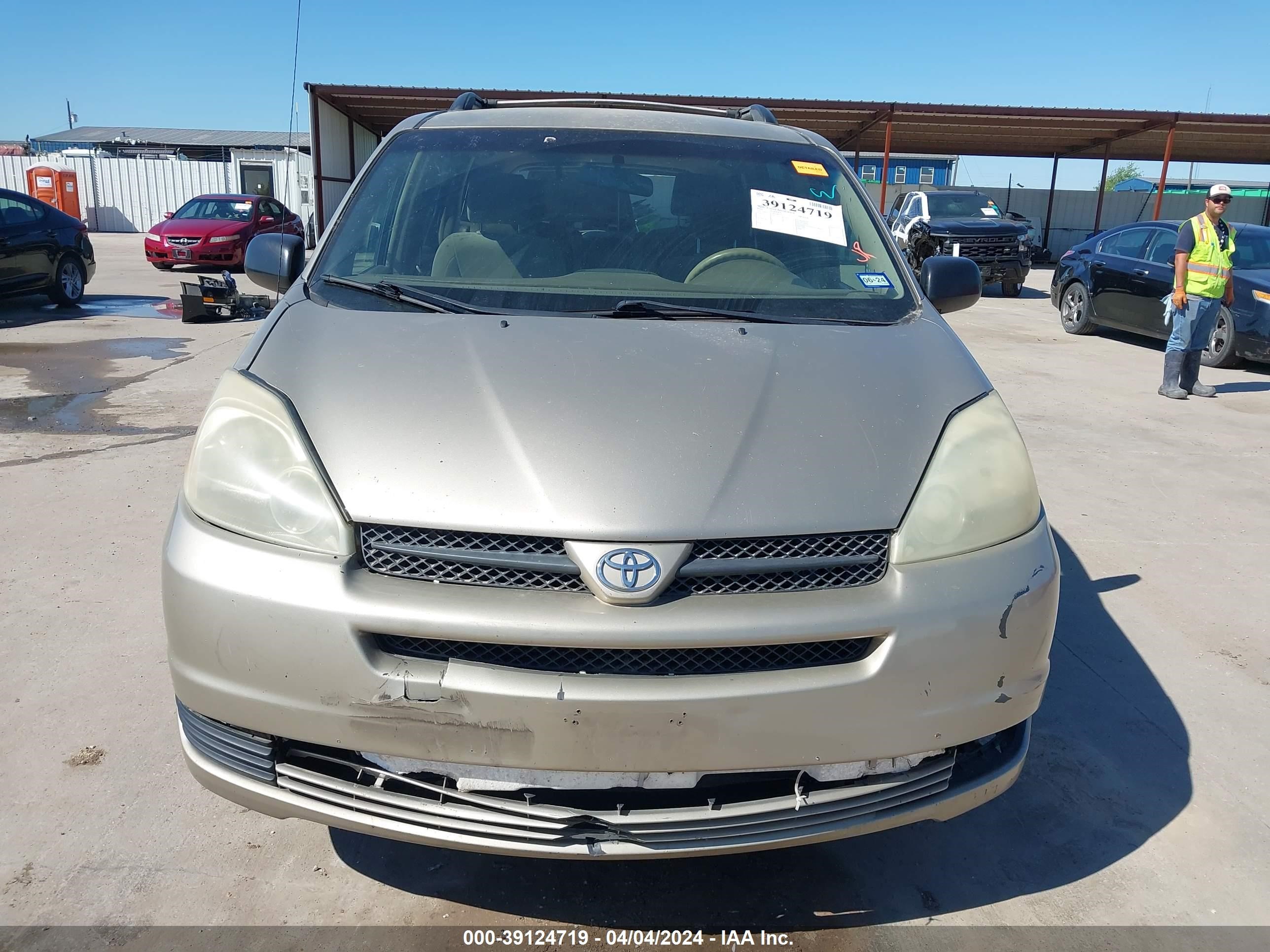 Photo 11 VIN: 5TDZA23C74S190341 - TOYOTA SIENNA 