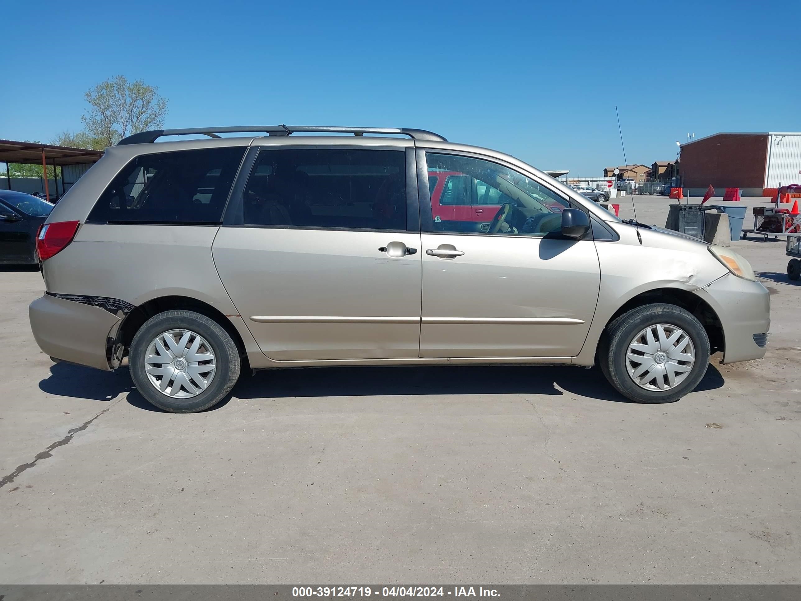 Photo 12 VIN: 5TDZA23C74S190341 - TOYOTA SIENNA 