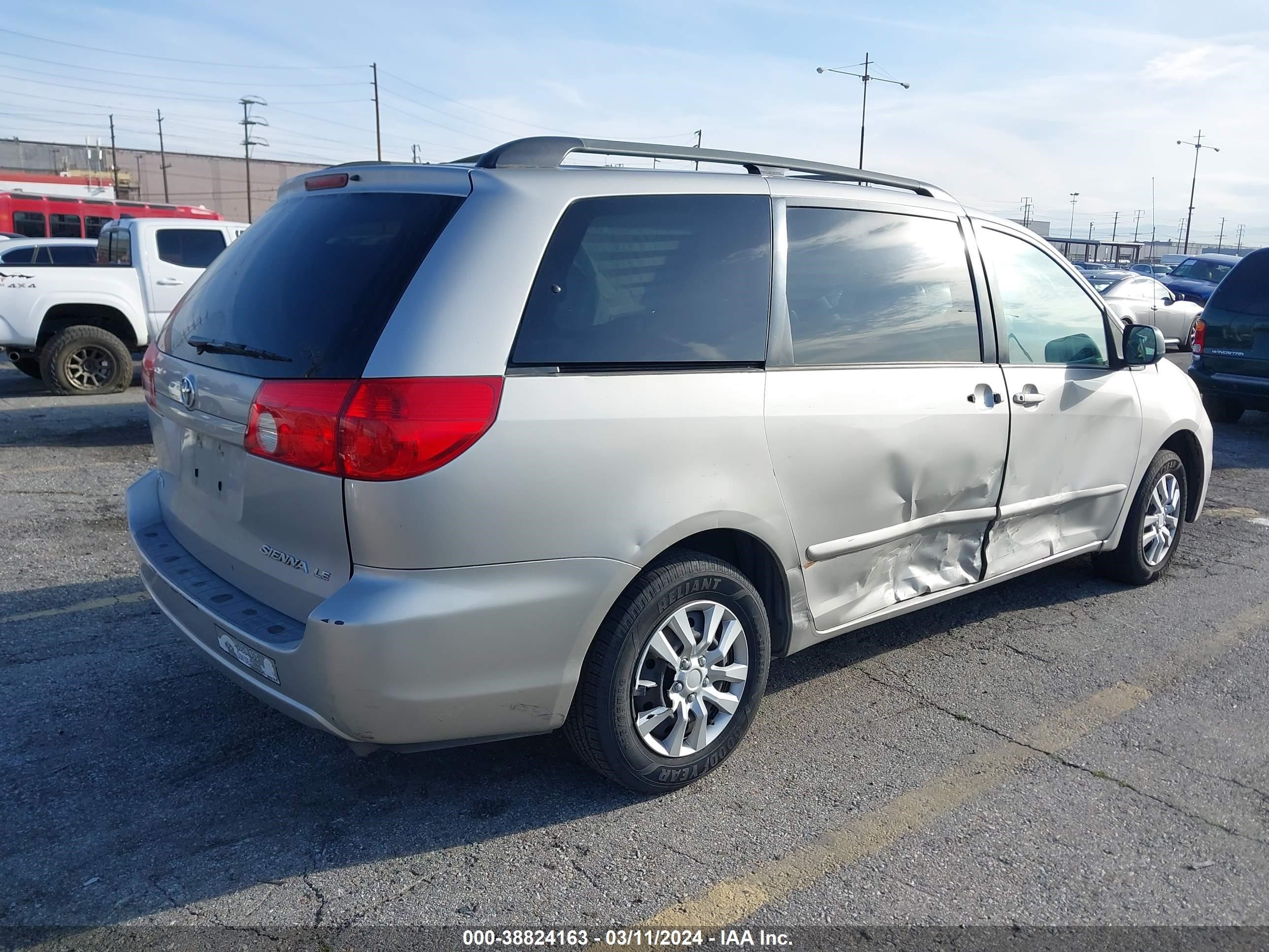 Photo 3 VIN: 5TDZA23C76S418017 - TOYOTA SIENNA 