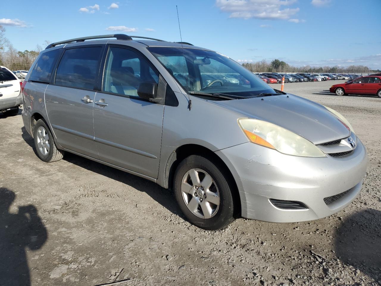 Photo 3 VIN: 5TDZA23C76S438221 - TOYOTA SIENNA 