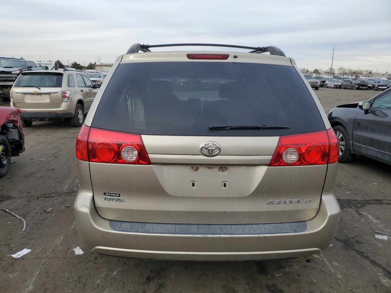 Photo 5 VIN: 5TDZA23C76S516254 - TOYOTA SIENNA 