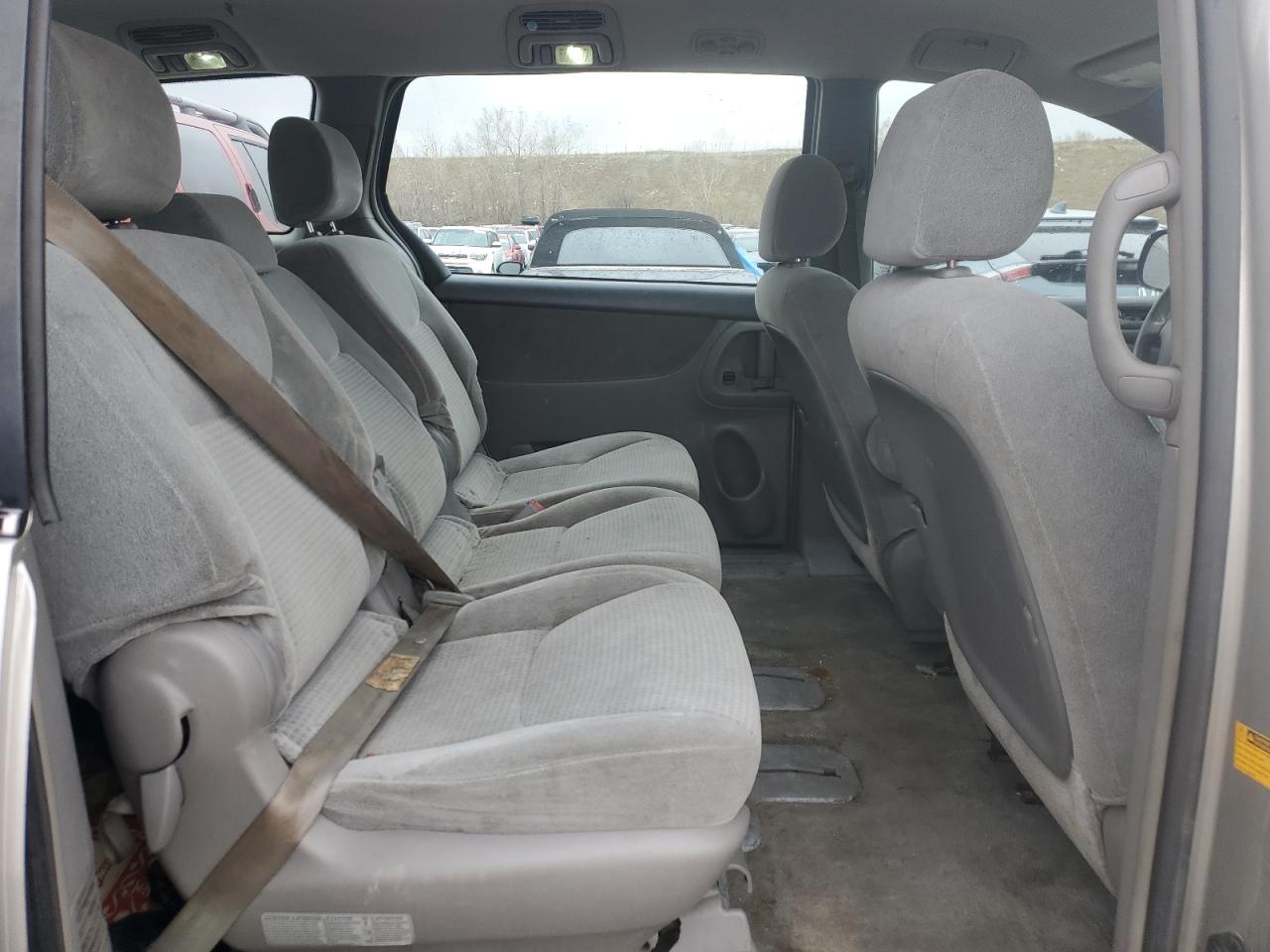 Photo 10 VIN: 5TDZA23C76S522409 - TOYOTA SIENNA 