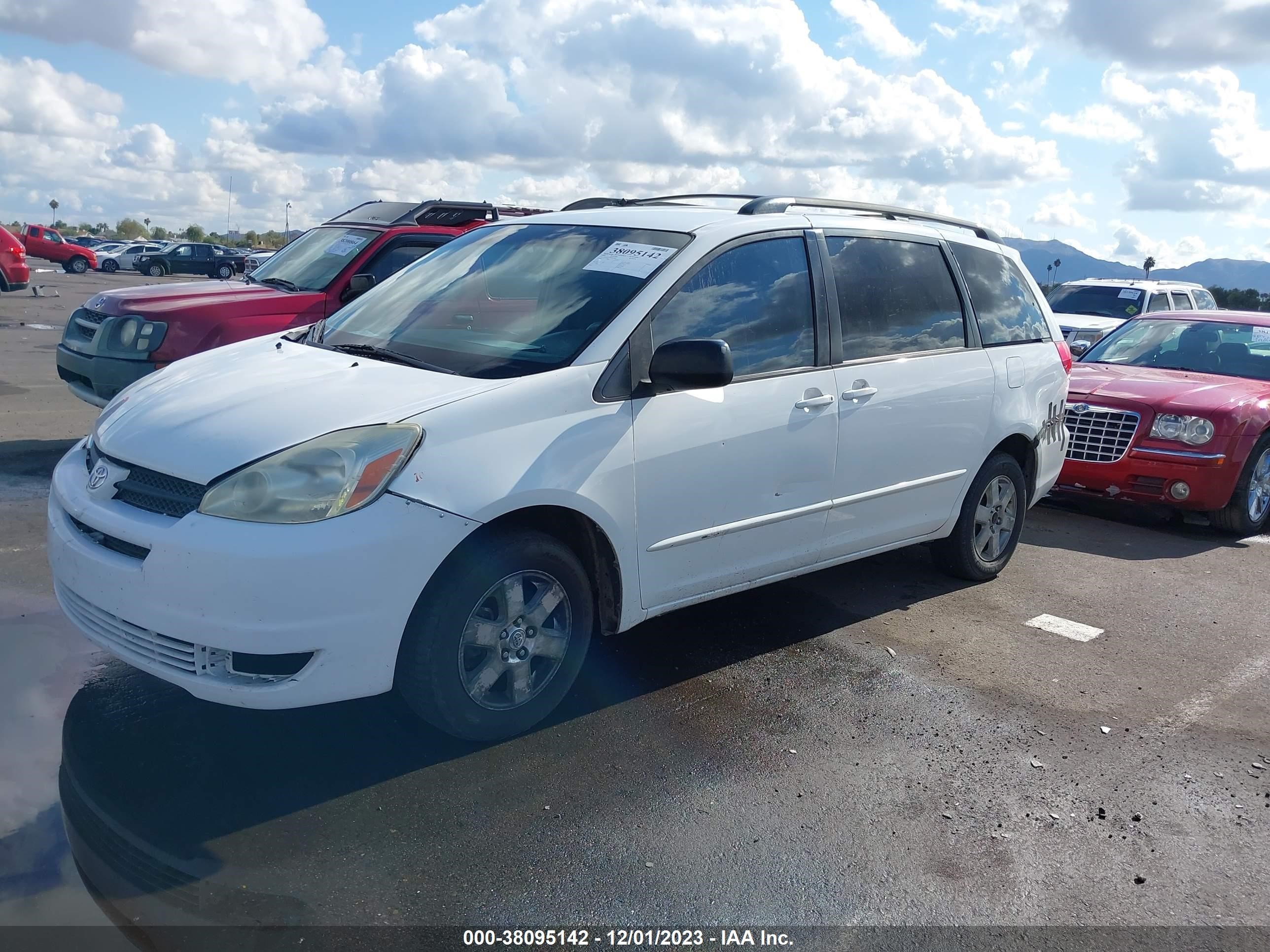 Photo 1 VIN: 5TDZA23C84S033000 - TOYOTA SIENNA 