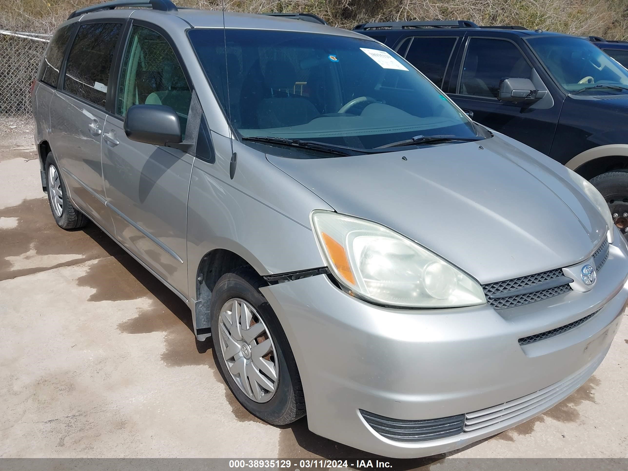 Photo 5 VIN: 5TDZA23C84S106060 - TOYOTA SIENNA 