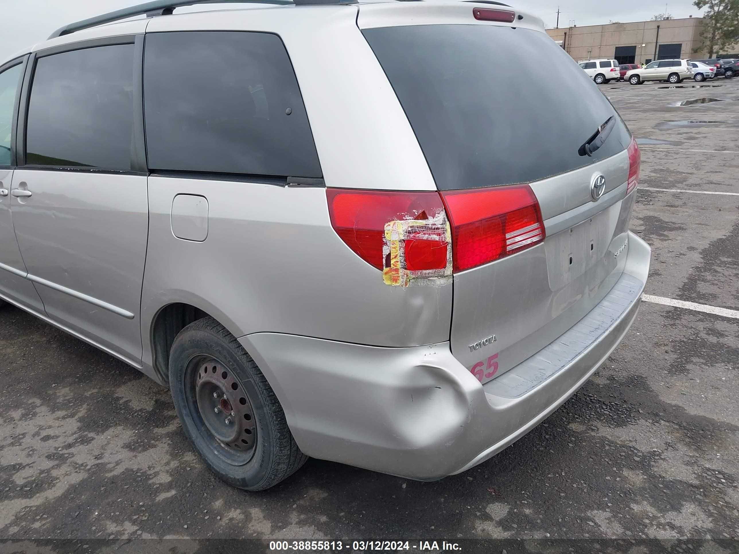 Photo 12 VIN: 5TDZA23C84S206076 - TOYOTA SIENNA 