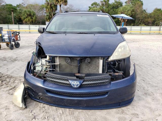 Photo 4 VIN: 5TDZA23C85S287789 - TOYOTA SIENNA CE 