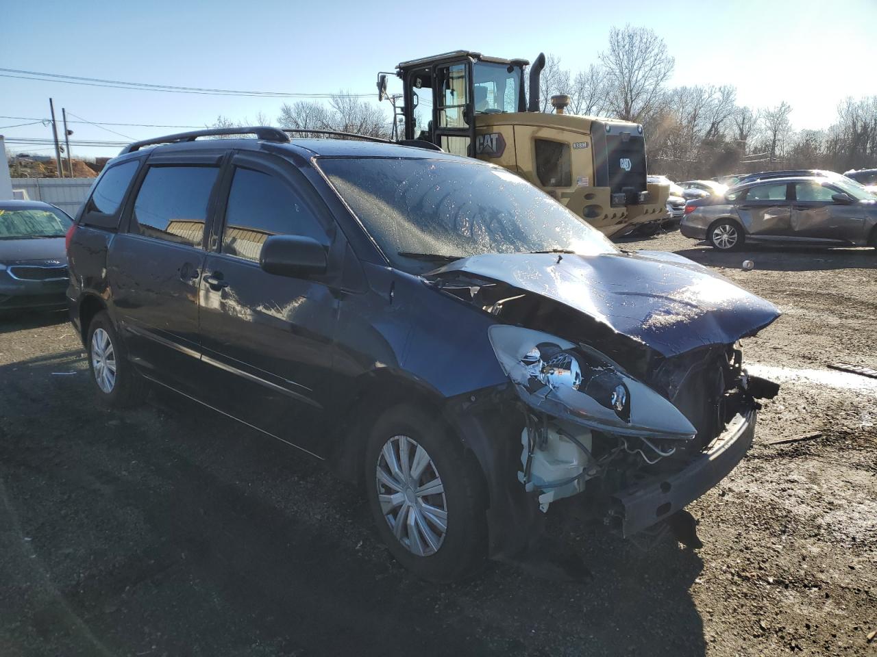 Photo 3 VIN: 5TDZA23C86S447901 - TOYOTA SIENNA 