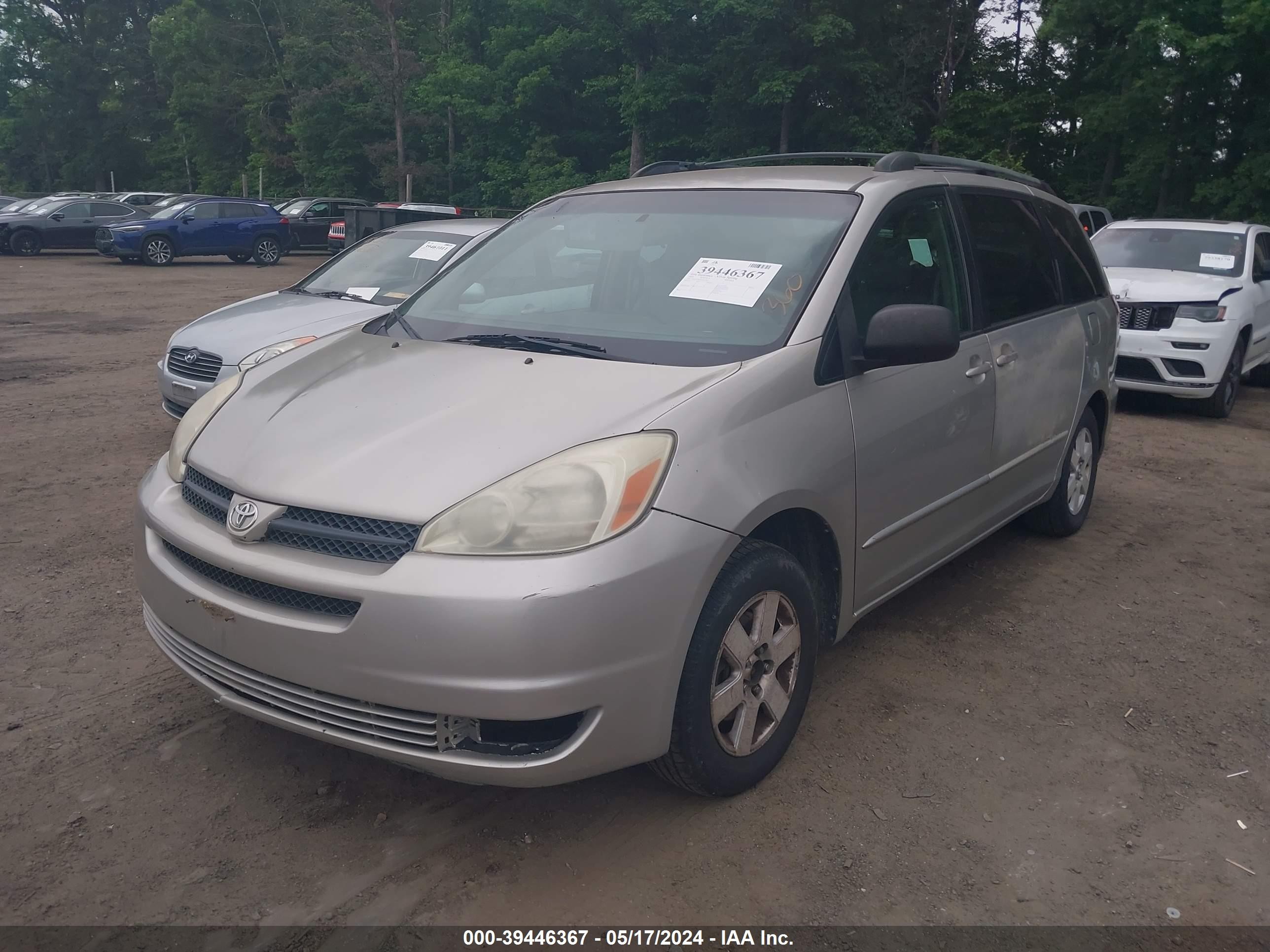 Photo 1 VIN: 5TDZA23C94S072923 - TOYOTA SIENNA 