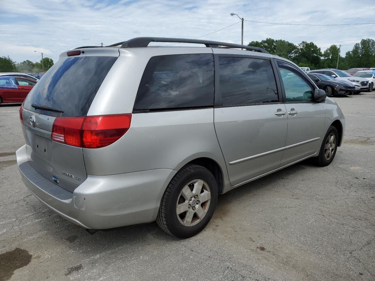 Photo 2 VIN: 5TDZA23C94S074705 - TOYOTA SIENNA 