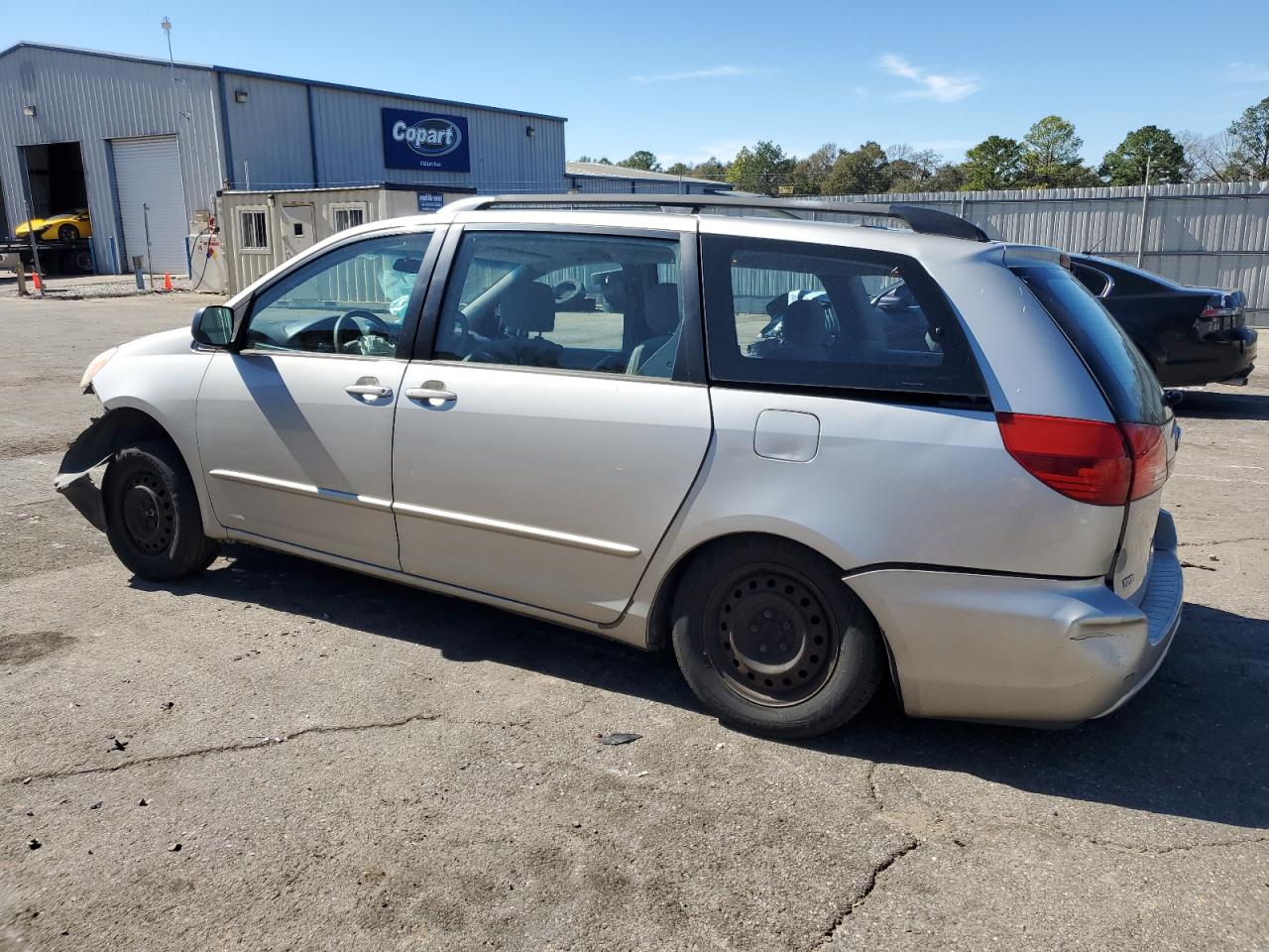 Photo 1 VIN: 5TDZA23C94S078981 - TOYOTA SIENNA 