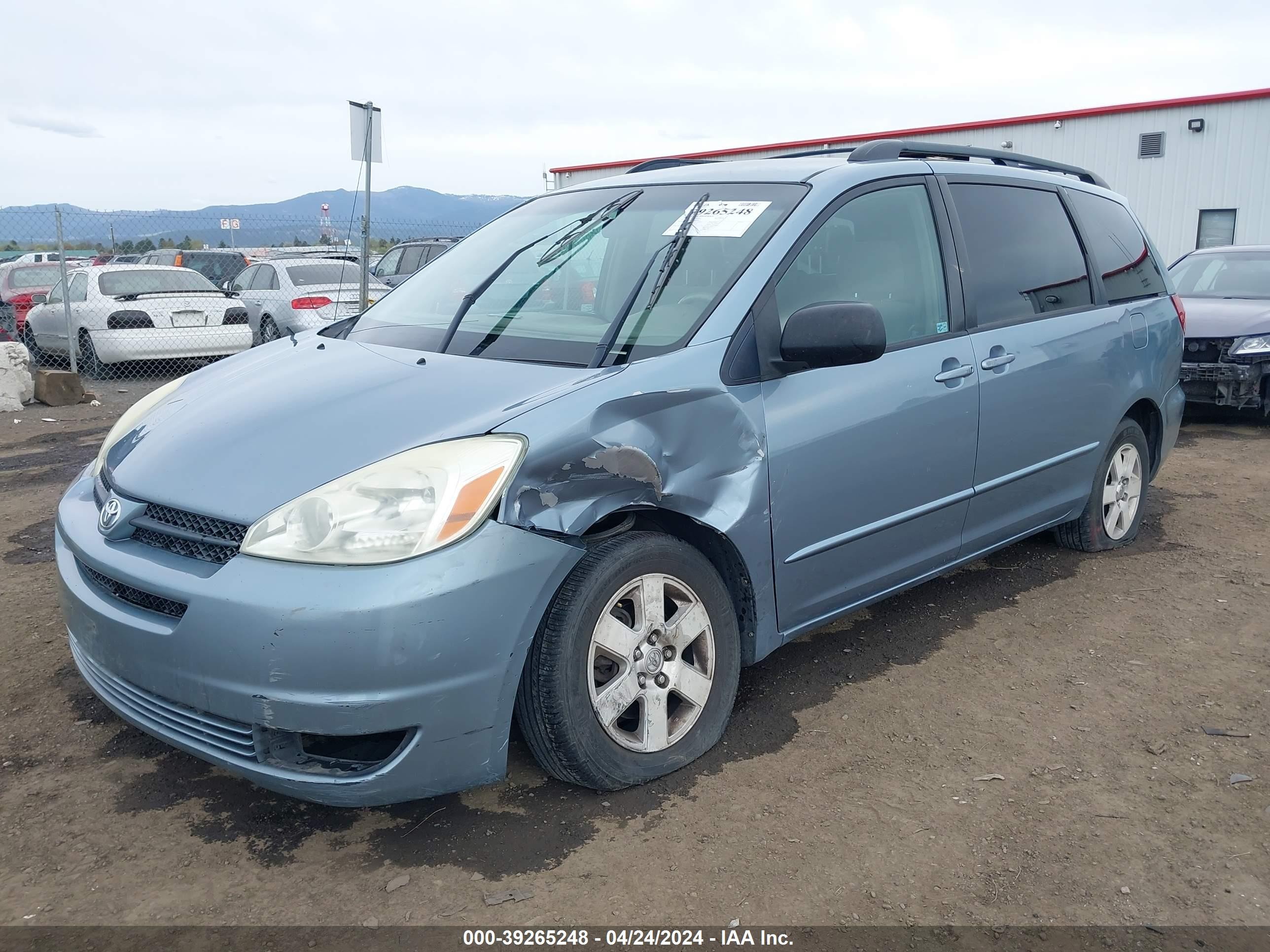 Photo 1 VIN: 5TDZA23C94S082478 - TOYOTA SIENNA 