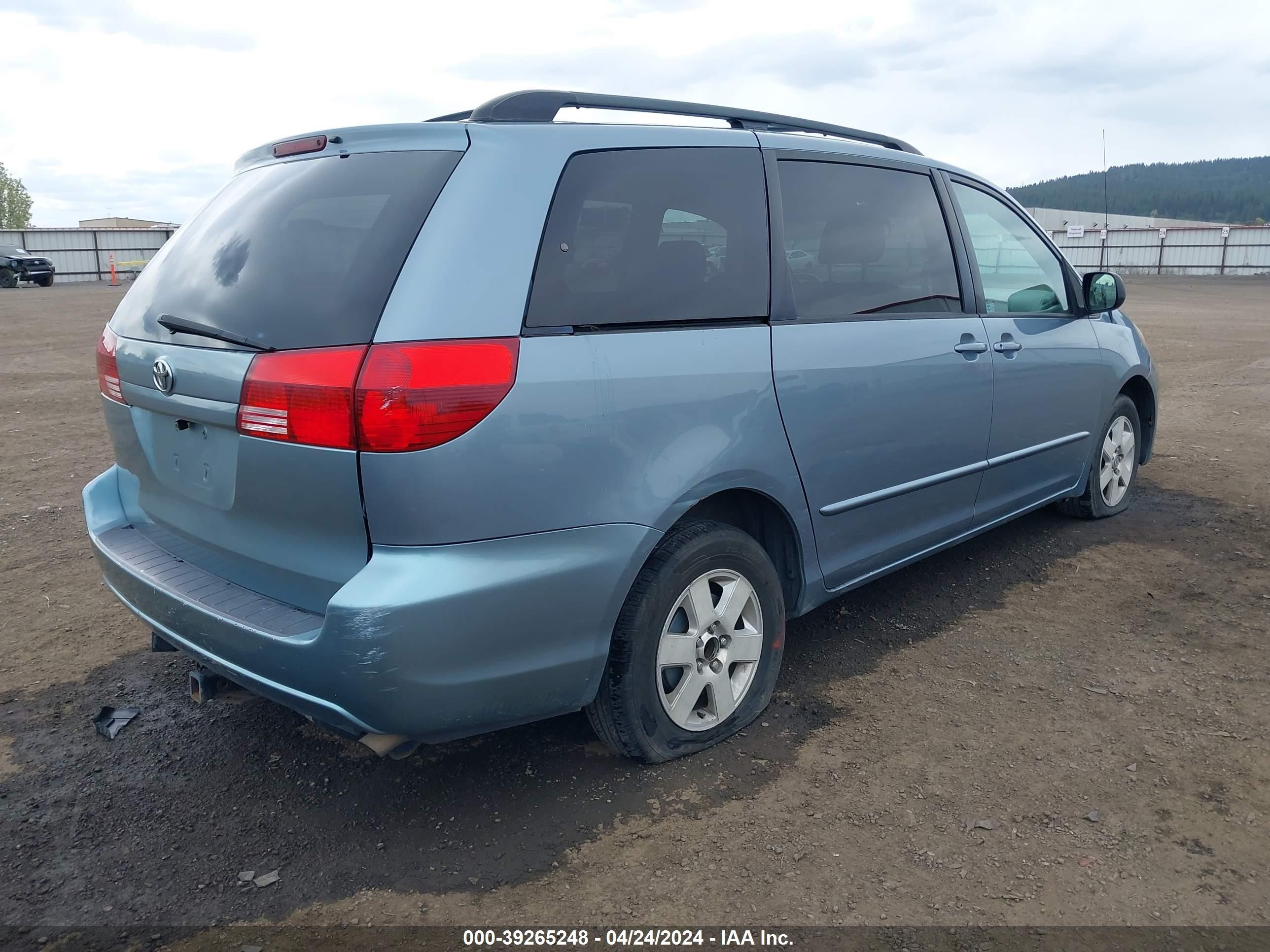 Photo 3 VIN: 5TDZA23C94S082478 - TOYOTA SIENNA 