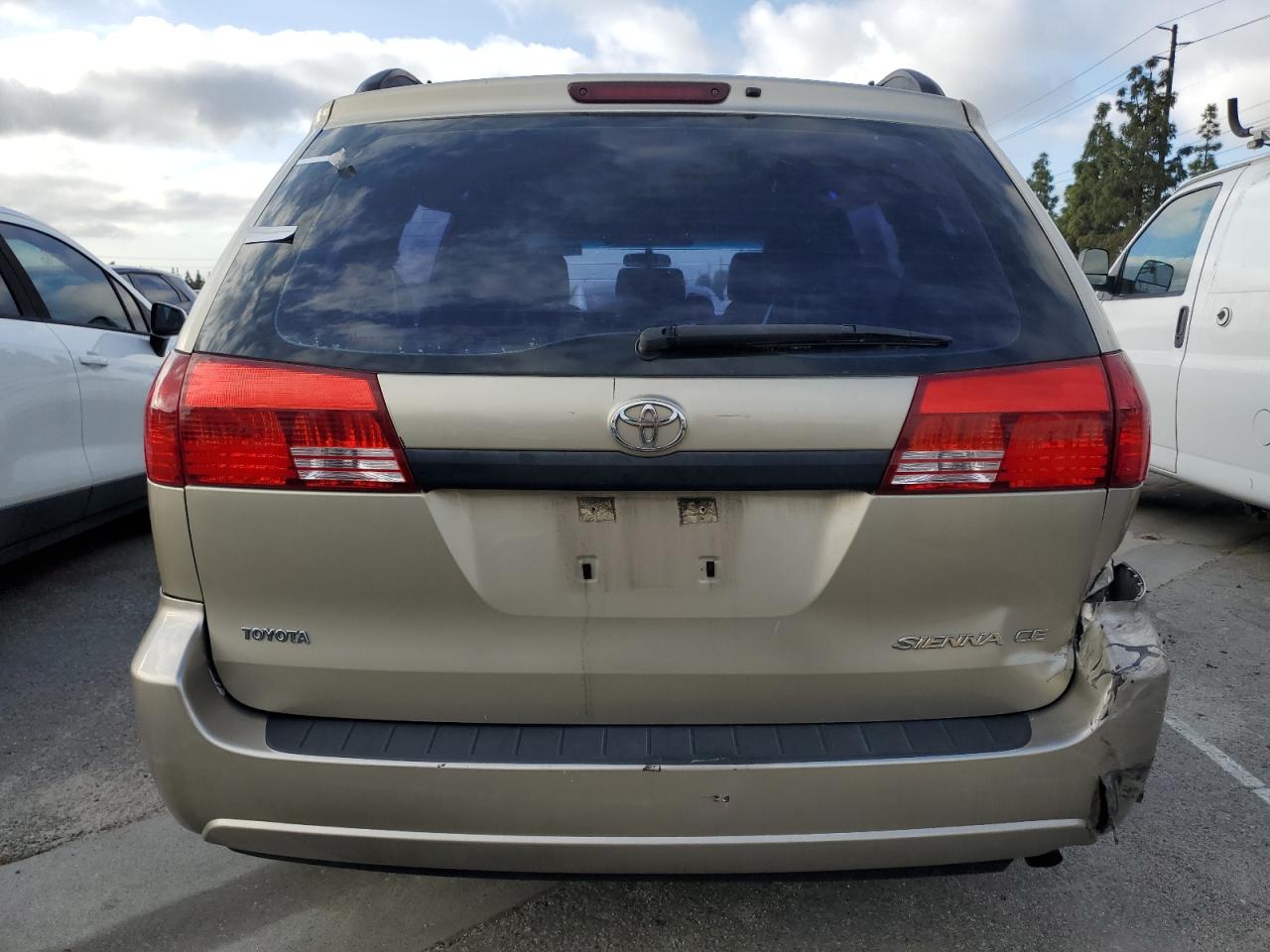 Photo 5 VIN: 5TDZA23C94S152495 - TOYOTA SIENNA 