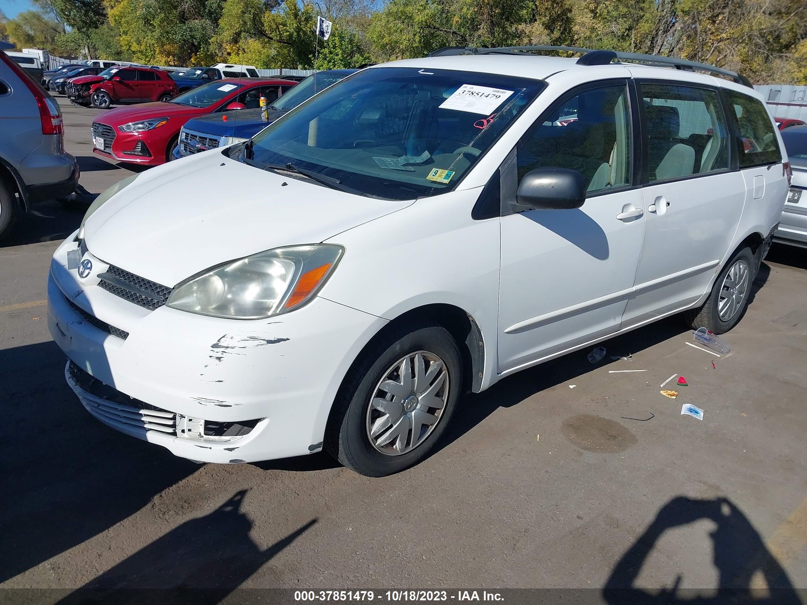 Photo 1 VIN: 5TDZA23C95S386010 - TOYOTA SIENNA 