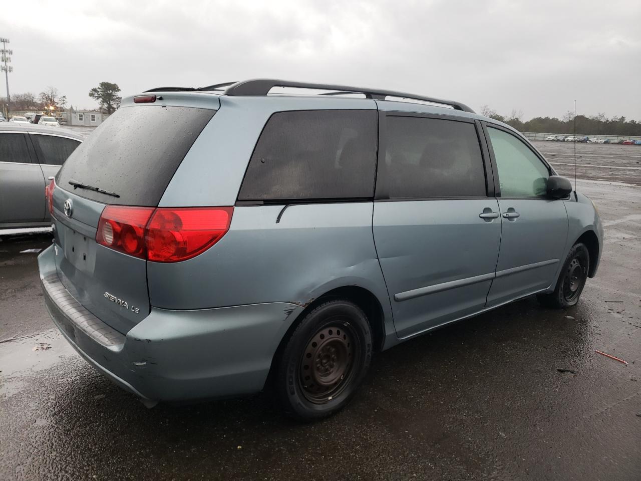 Photo 2 VIN: 5TDZA23C96S554732 - TOYOTA SIENNA 