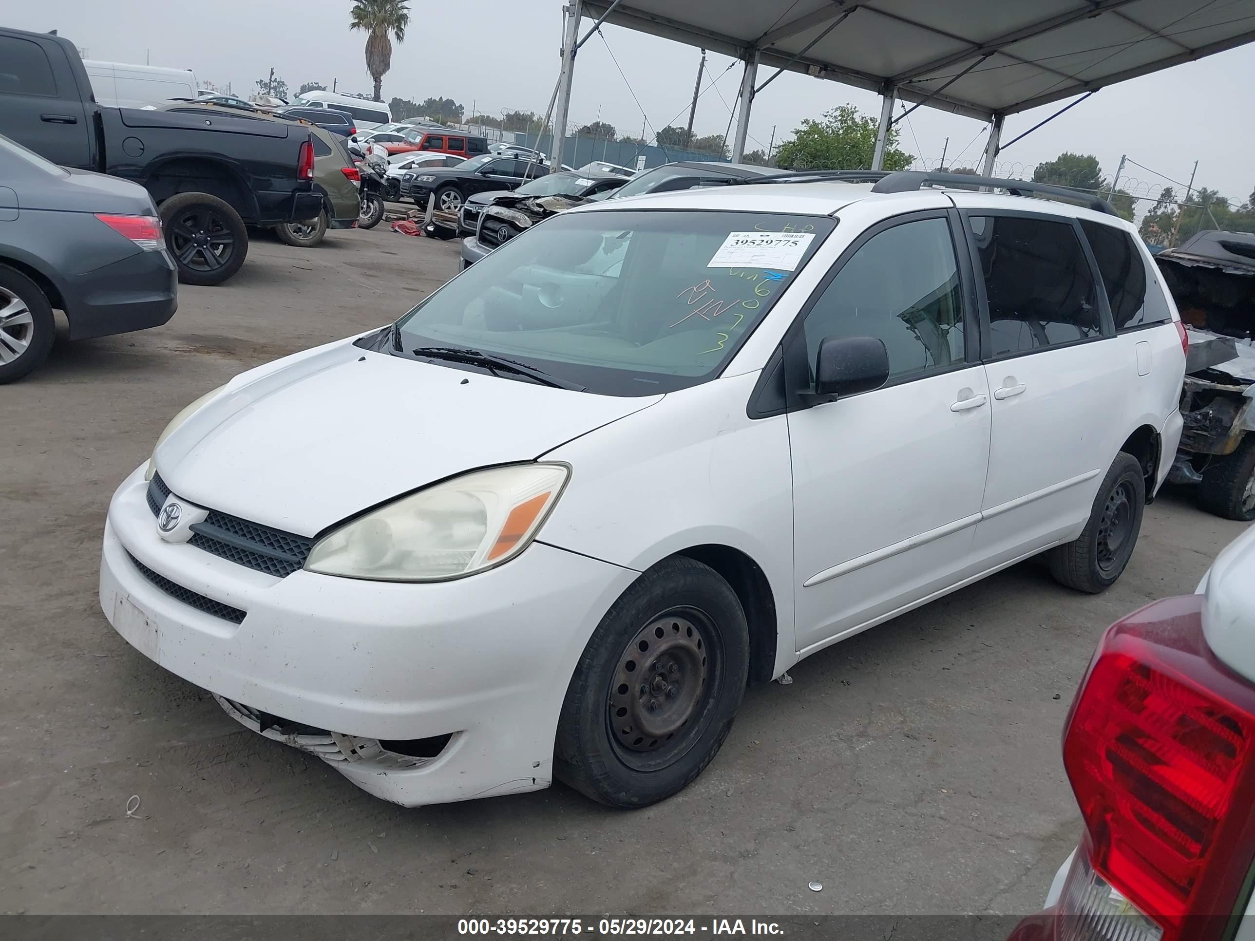 Photo 1 VIN: 5TDZA23CX4S006073 - TOYOTA SIENNA 