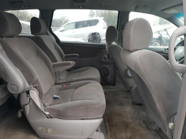 Photo 10 VIN: 5TDZA23CX4S016232 - TOYOTA SIENNA 