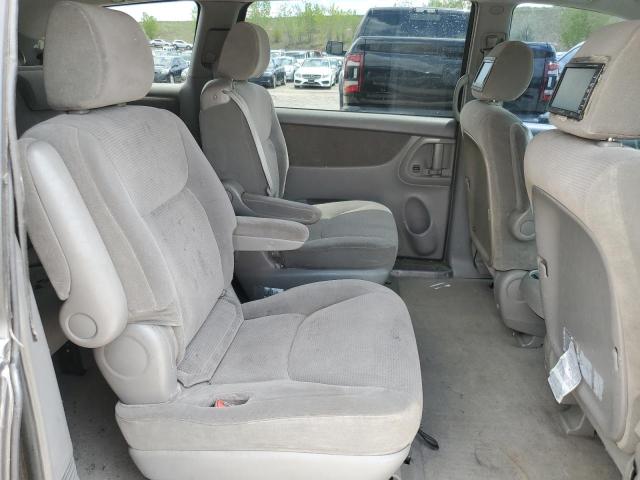 Photo 10 VIN: 5TDZA23CX4S078990 - TOYOTA SIENNA 