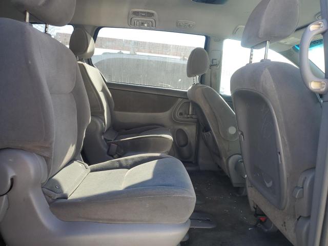 Photo 10 VIN: 5TDZA23CX5S240456 - TOYOTA SIENNA CE 