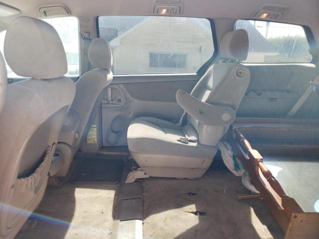 Photo 10 VIN: 5TDZA23CX5S279788 - TOYOTA SIENNA CE 