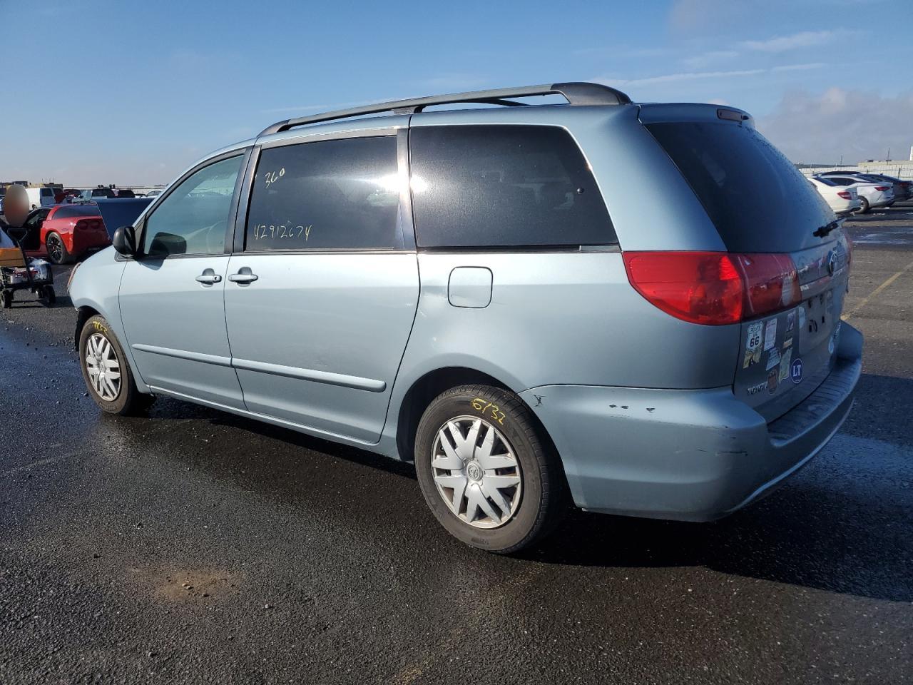 Photo 1 VIN: 5TDZA23CX6S401597 - TOYOTA SIENNA 