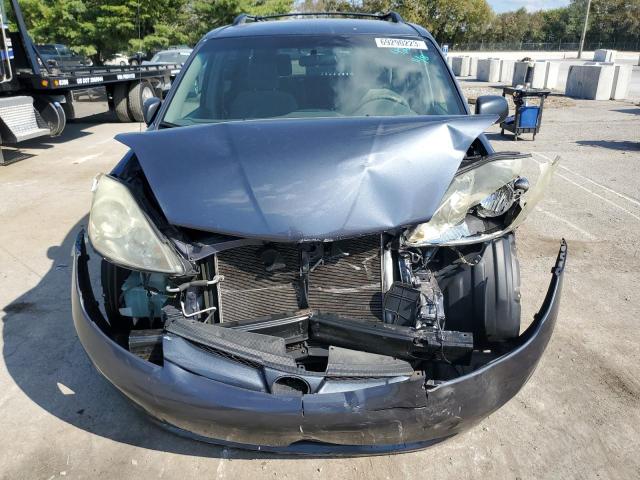 Photo 4 VIN: 5TDZA23CX6S464229 - TOYOTA SIENNA CE 