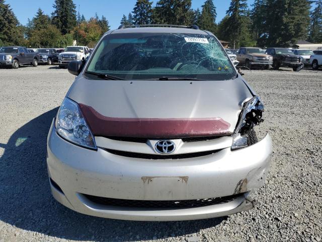 Photo 4 VIN: 5TDZA23CX6S475277 - TOYOTA SIENNA CE 