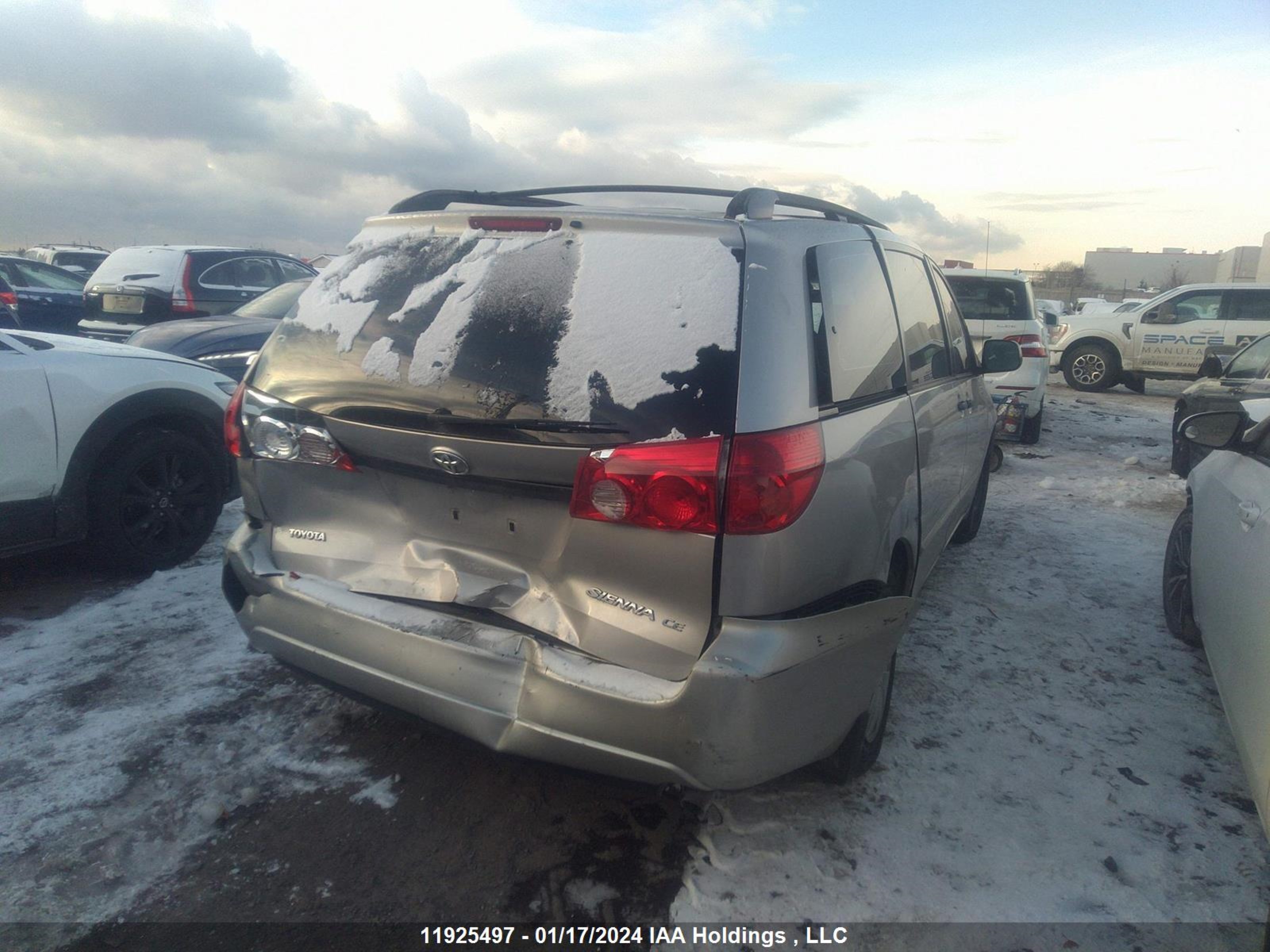 Photo 3 VIN: 5TDZA29C16S533767 - TOYOTA SIENNA 