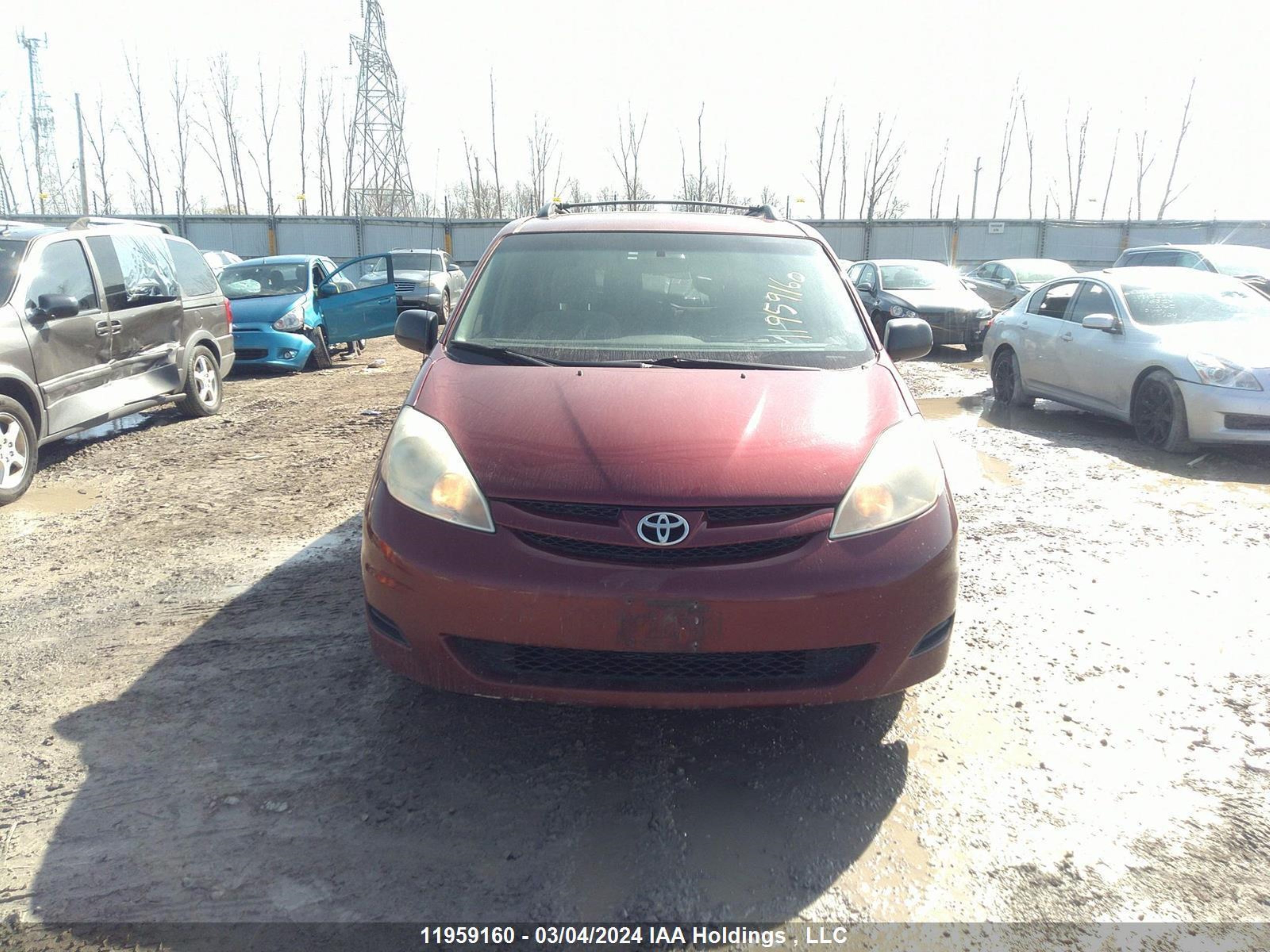 Photo 11 VIN: 5TDZA29C56S476280 - TOYOTA SIENNA 