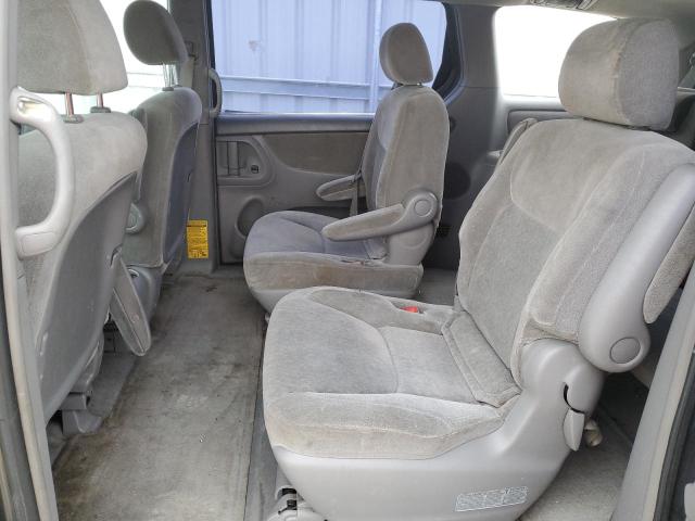 Photo 10 VIN: 5TDZA29C94S052162 - TOYOTA SIENNA CE 