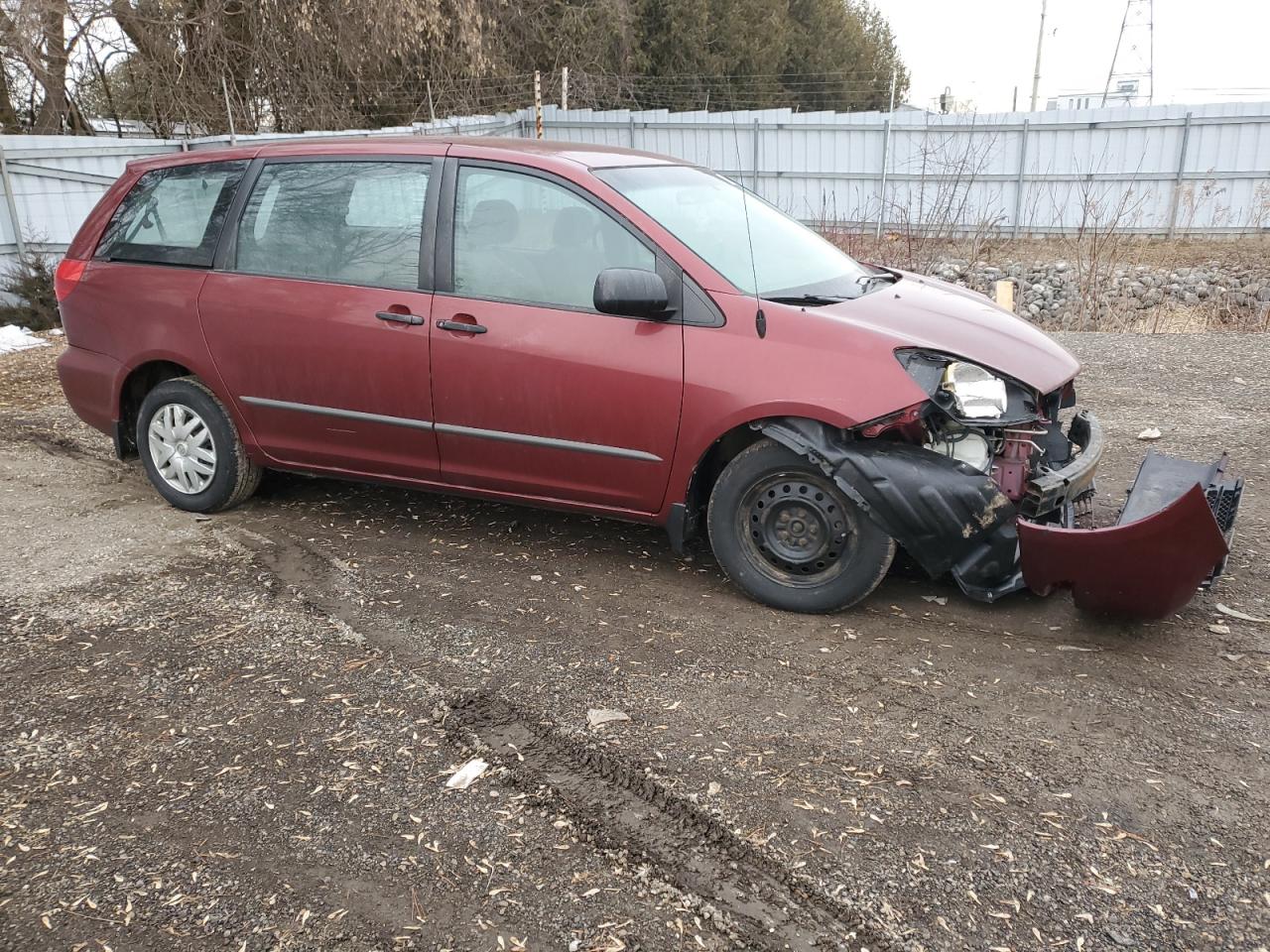 Photo 3 VIN: 5TDZA29C94S108150 - TOYOTA SIENNA 