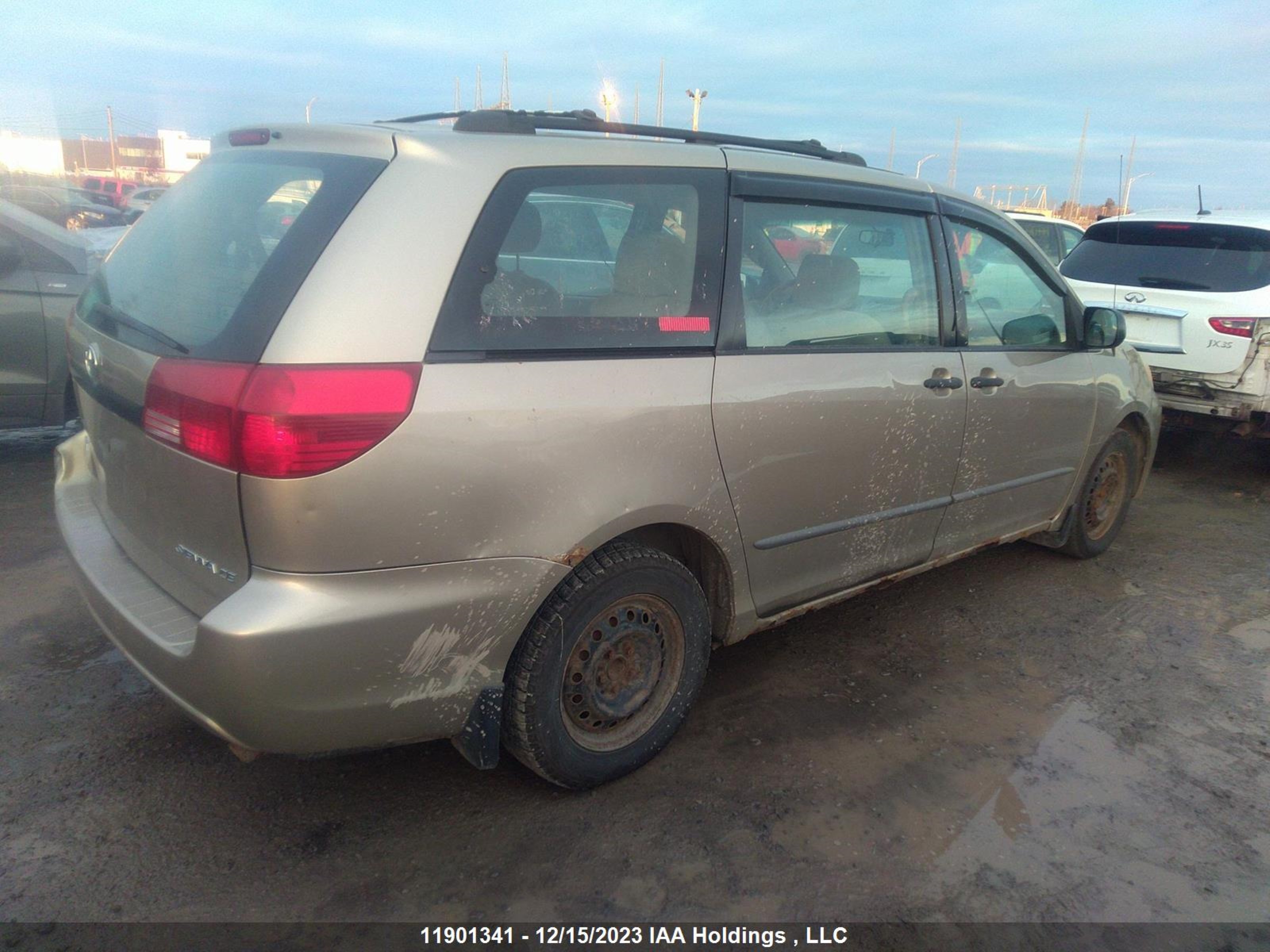 Photo 3 VIN: 5TDZA29CX4S167059 - TOYOTA SIENNA 