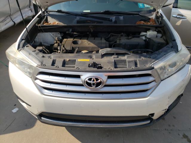 Photo 6 VIN: 5TDZA3EH0DS045320 - TOYOTA HIGHLANDER 