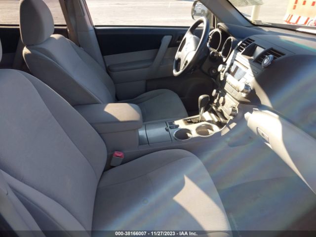 Photo 4 VIN: 5TDZA3EH2BS015491 - TOYOTA HIGHLANDER 