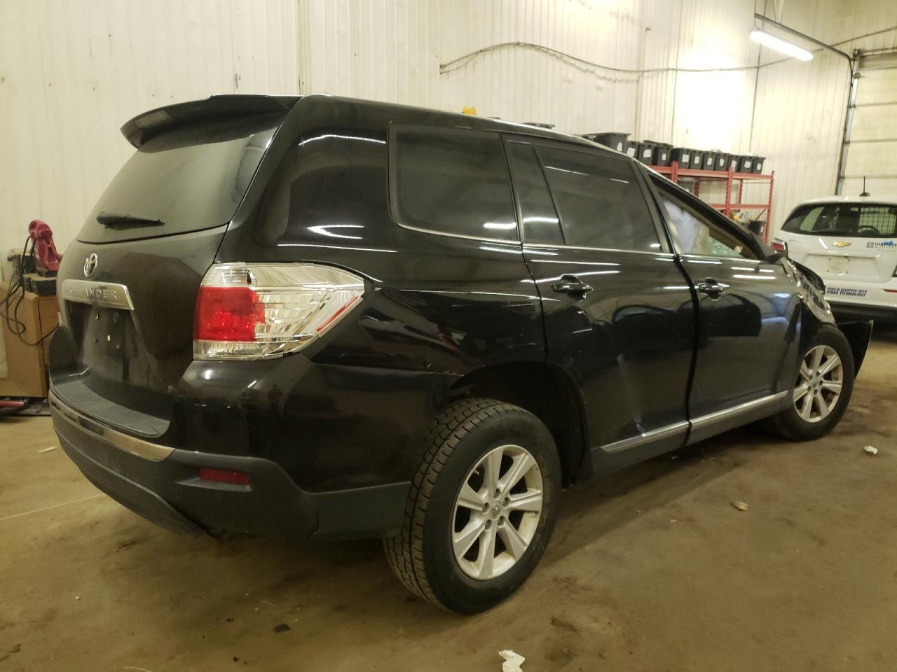 Photo 2 VIN: 5TDZA3EH3CS017722 - TOYOTA HIGHLANDER 