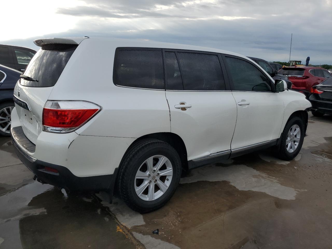 Photo 2 VIN: 5TDZA3EH3CS027862 - TOYOTA HIGHLANDER 