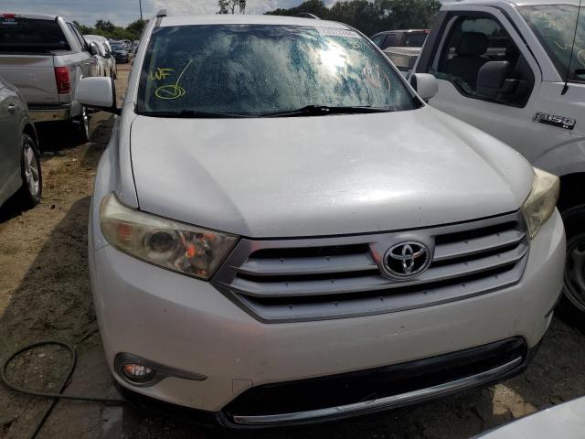 Photo 4 VIN: 5TDZA3EH4BS007618 - TOYOTA HIGHLANDER 