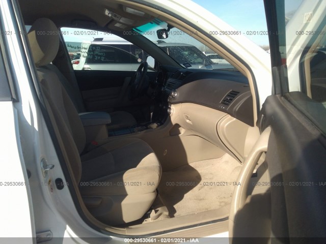 Photo 4 VIN: 5TDZA3EH5AS007142 - TOYOTA HIGHLANDER 